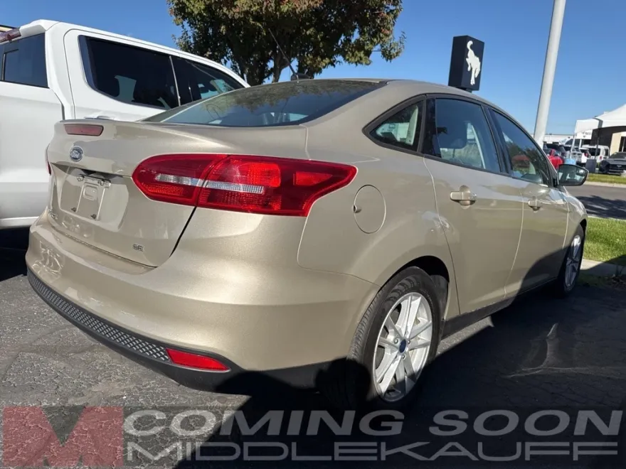 2018 Ford Focus SE photo 1