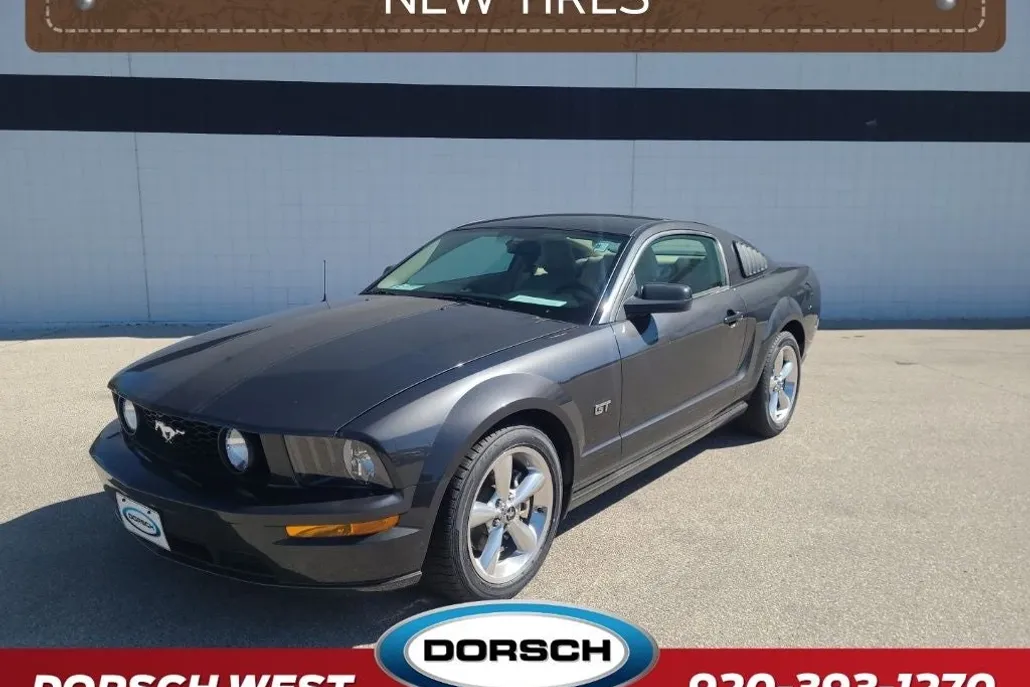 2008 Ford Mustang GT Premium photo 1