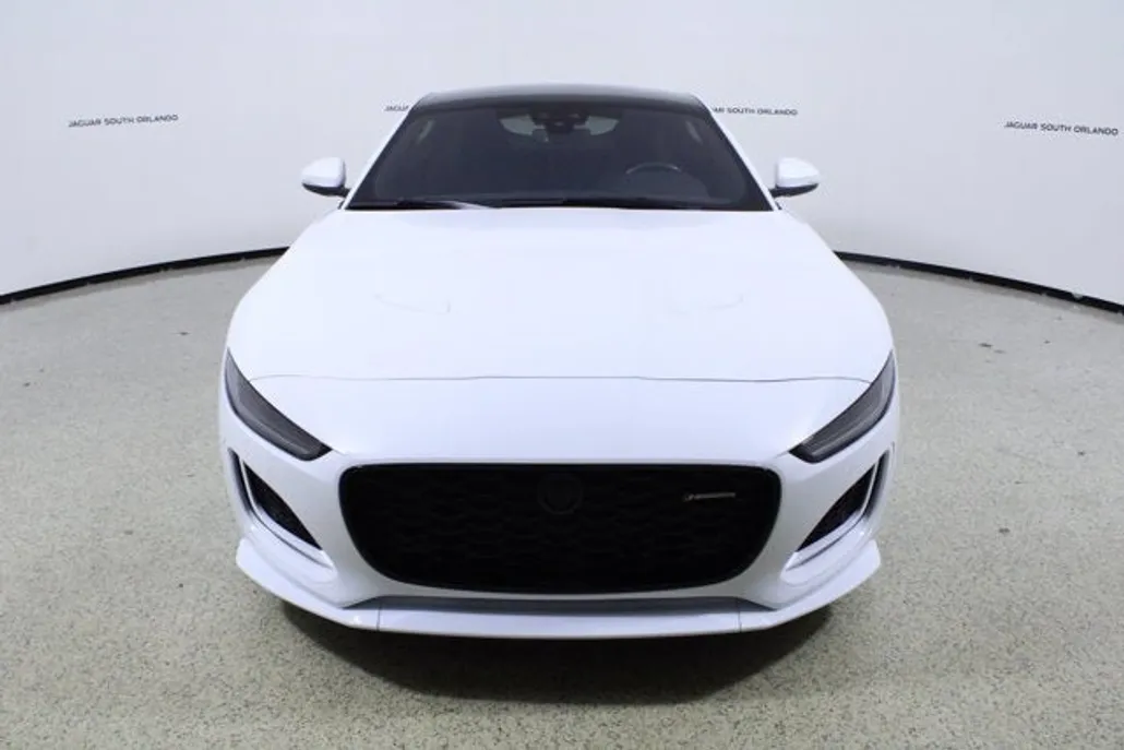 2024 Jaguar F-TYPE R-Dynamic P450 photo 1