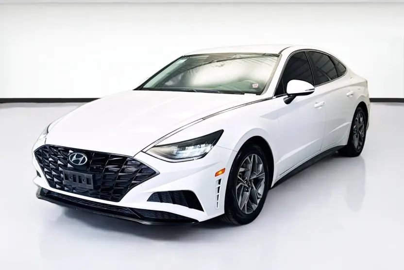 2020 Hyundai Sonata SEL photo 1
