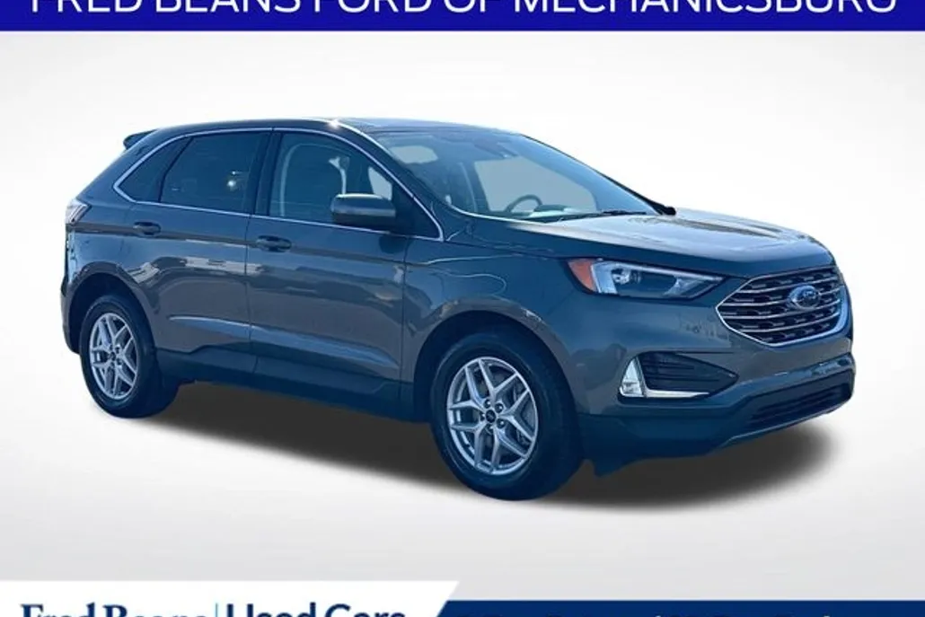 2022 Ford Edge SEL photo 1