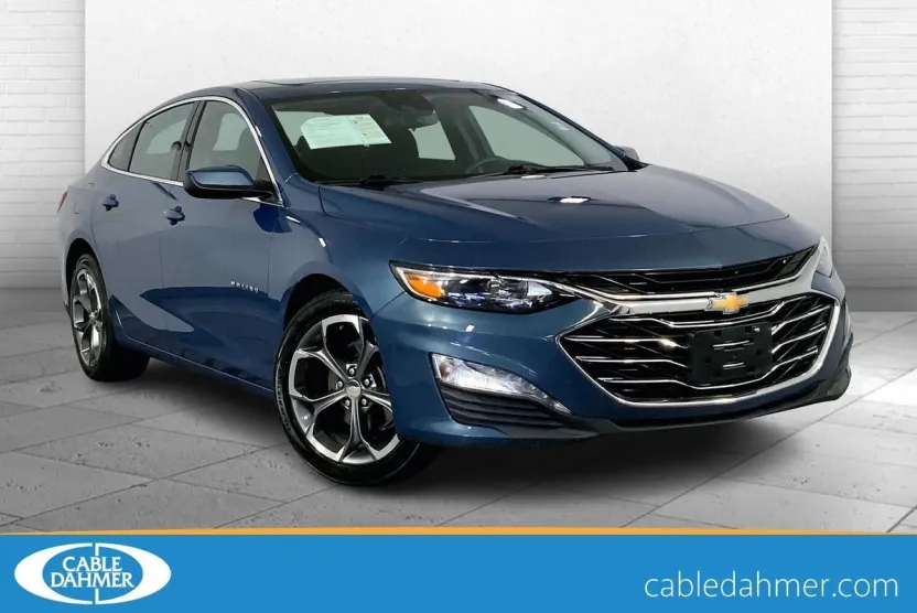 2024 Chevrolet Malibu 1LT photo 1