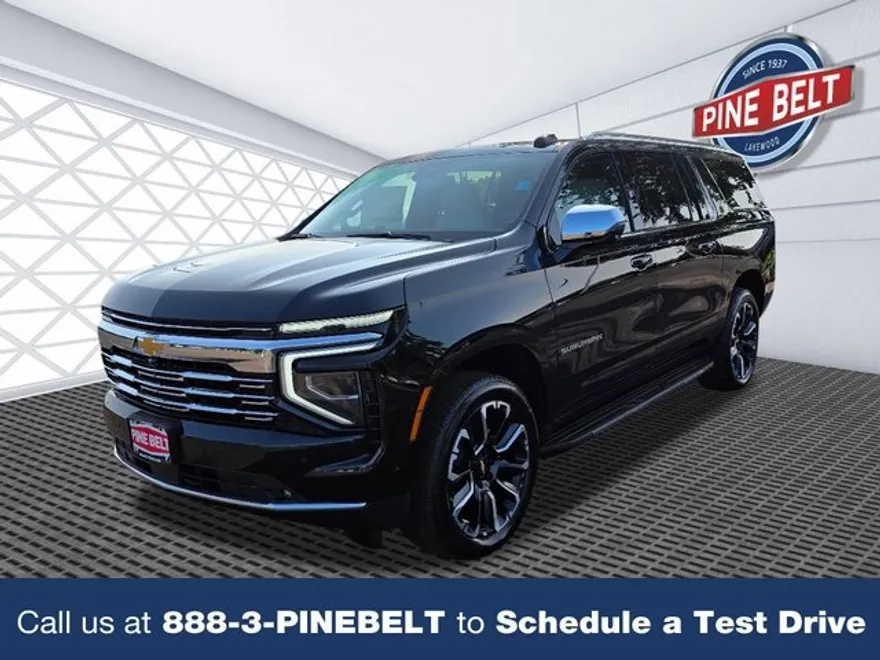 2025 Chevrolet Suburban Premier photo 1