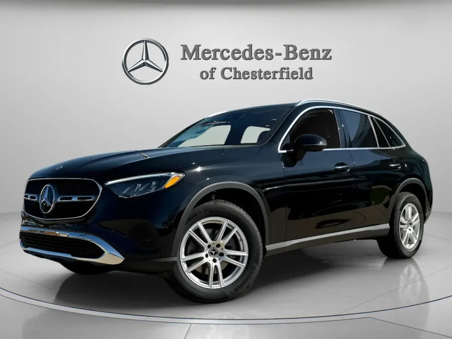 2025 Mercedes Benz GLC 300 4MATIC photo 1