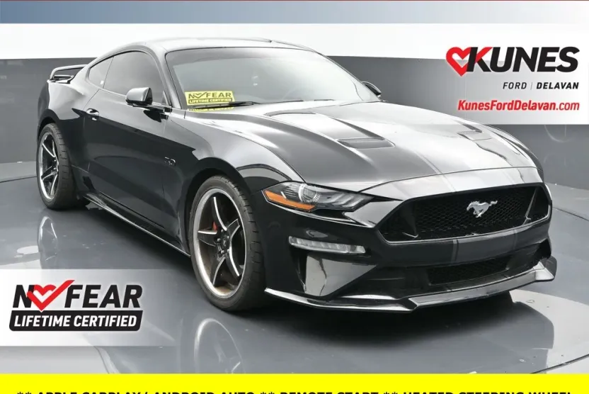 2020 Ford Mustang GT photo 1