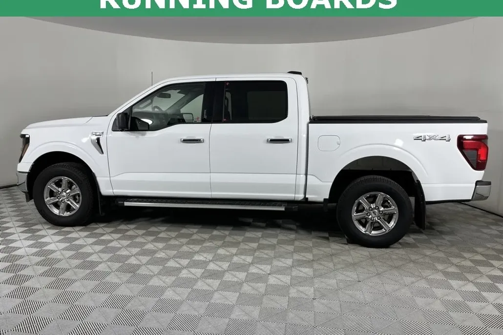 2024 Ford F-150 XLT photo 1