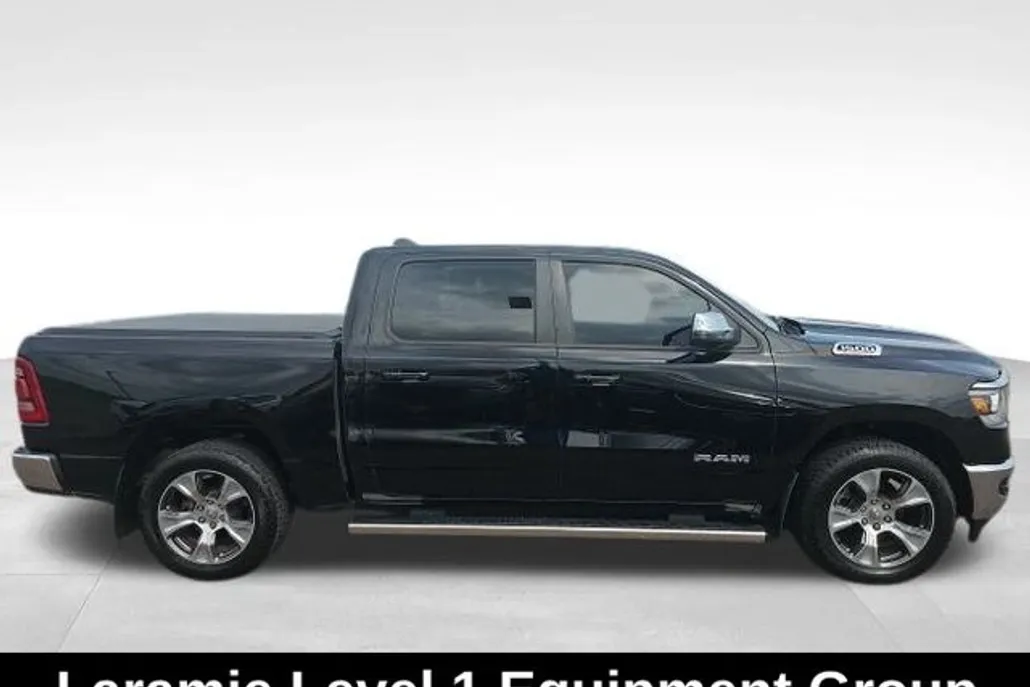 2023 Ram 1500 Laramie photo 1