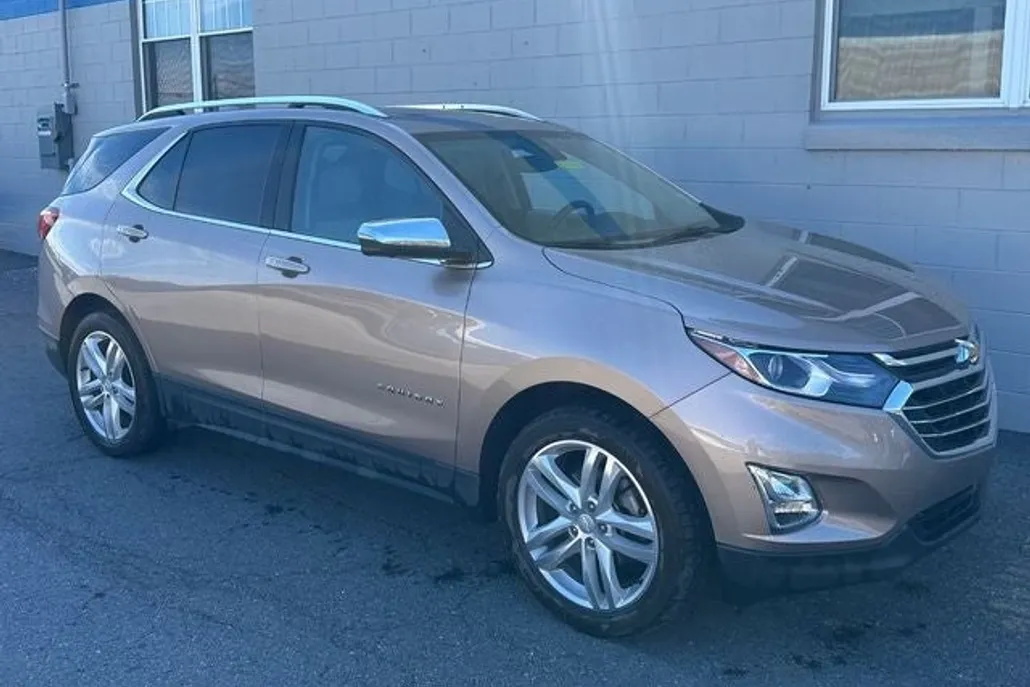 2019 Chevrolet Equinox Premier photo 1