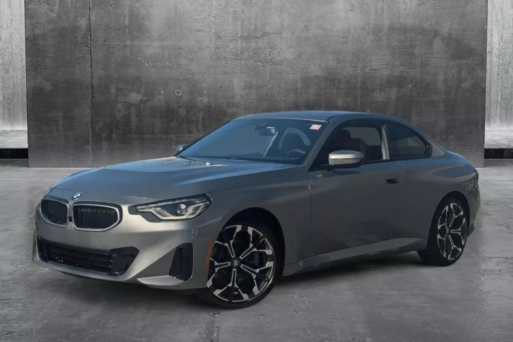 2025 Bmw 230i xDrive photo 1