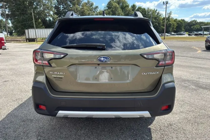 2024 Subaru Outback Limited photo 1