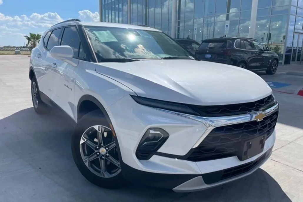 2024 Chevrolet Blazer 2LT photo 1