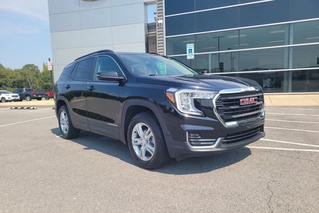 2023 Gmc Terrain SLE photo 1