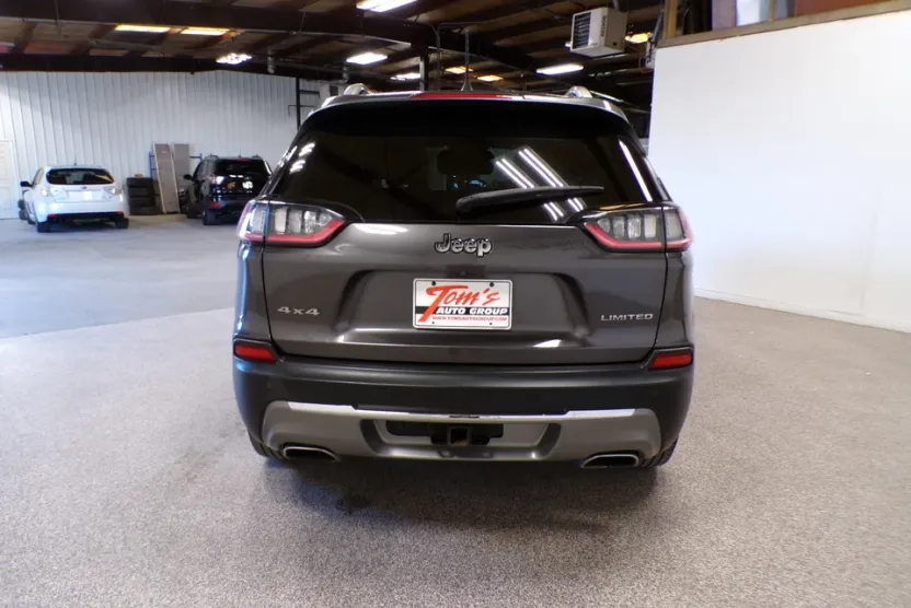 2020 Jeep Cherokee Limited photo 1