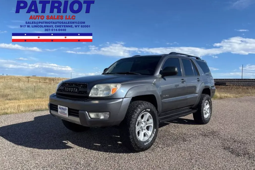 2004 Toyota 4Runner SR5 photo 1