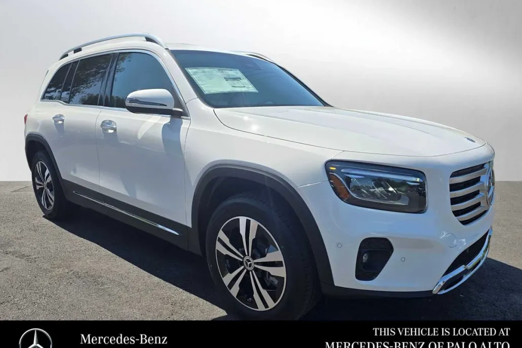 2025 Mercedes Benz GLB 250 photo 1