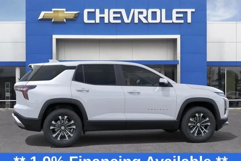 2026 Chevrolet Equinox LT photo 1