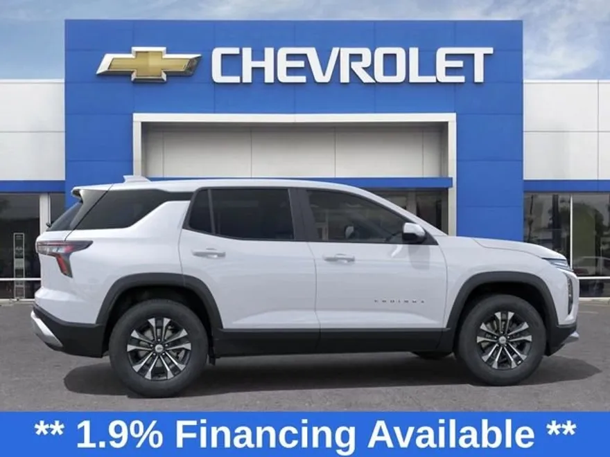 2026 Chevrolet Equinox LT photo 1