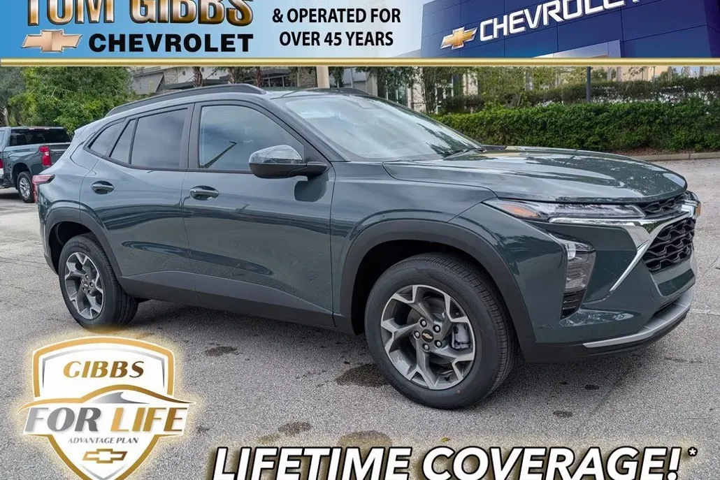 2026 Chevrolet Trax LT photo 1