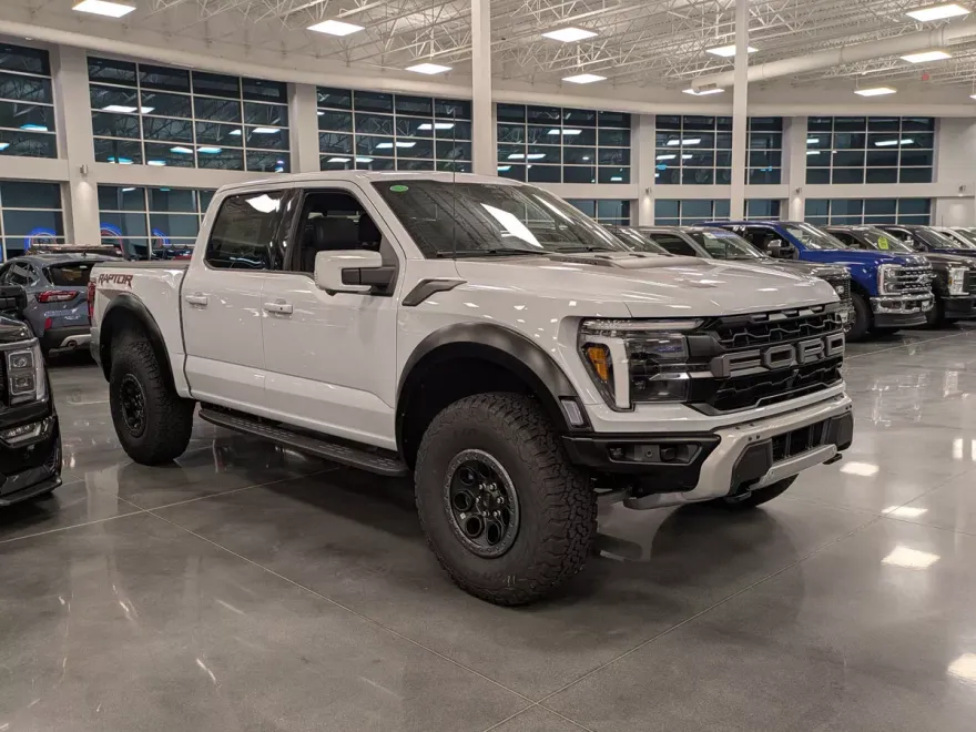 2025 Ford F-150 Raptor photo 1