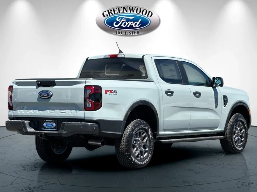 2024 Ford Ranger XLT photo 1