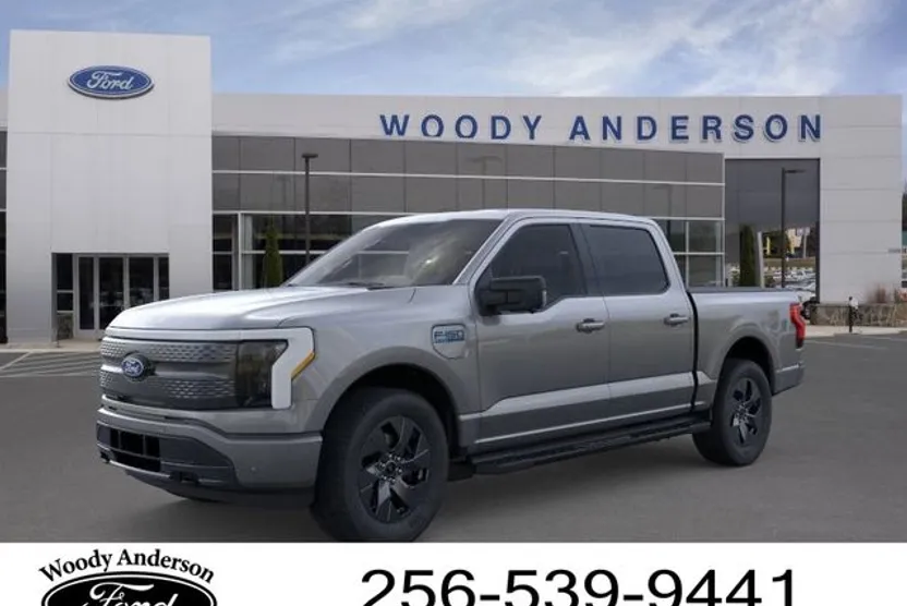 2025 Ford F-150 Lightning photo 1