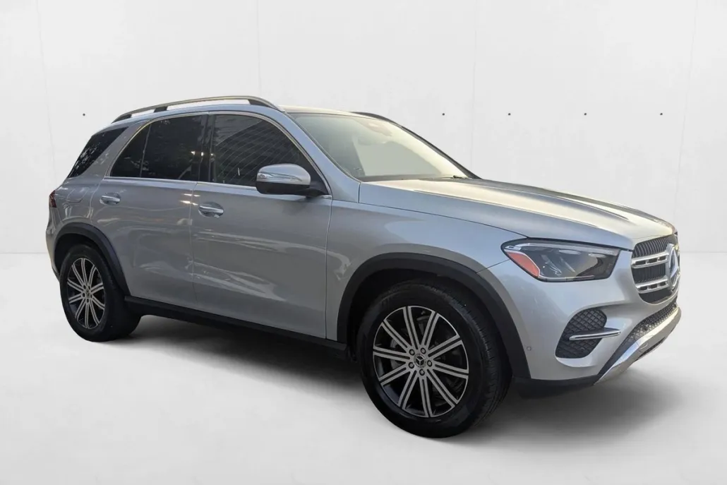 2025 Mercedes Benz GLE 450 4MATIC photo 1