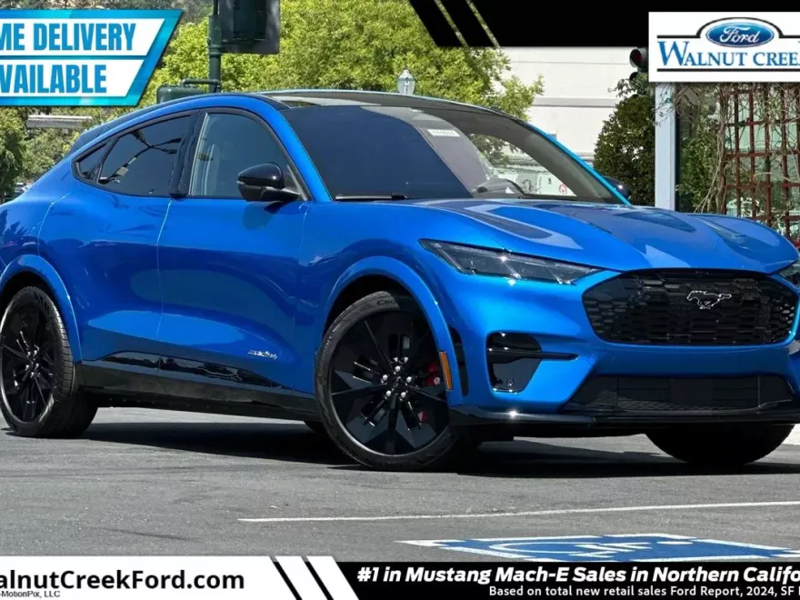 2025 Ford Mustang Mach-E GT photo 1