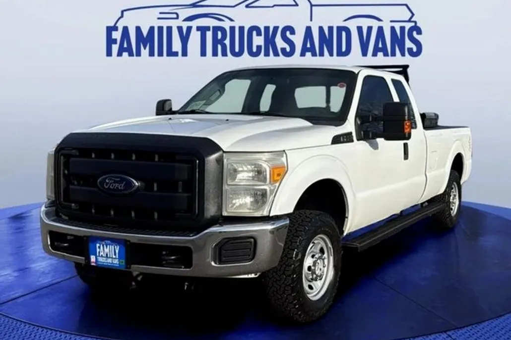 2000 Ford F-250 XL photo 1