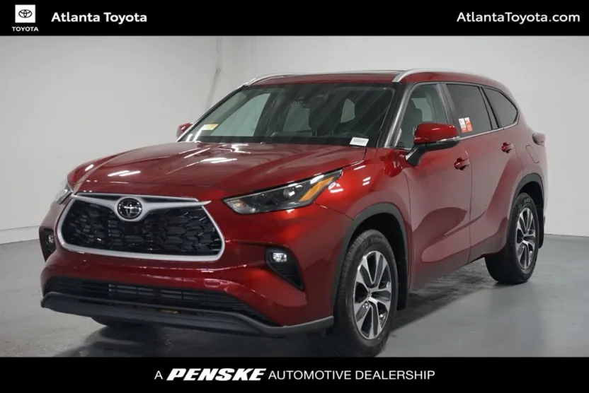 2025 Toyota Highlander XLE Limited photo 1