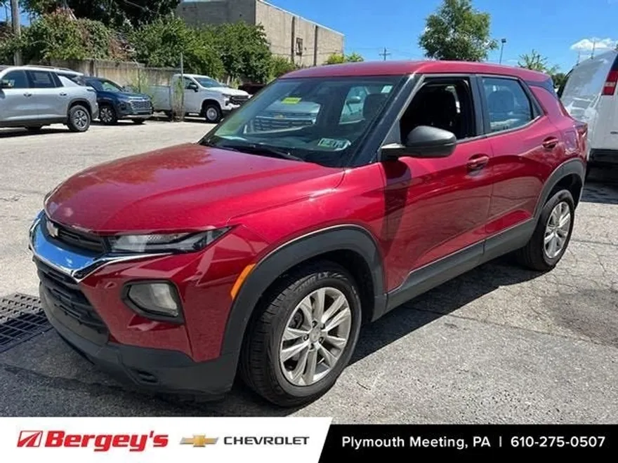 2021 Chevrolet Trailblazer LS photo 1