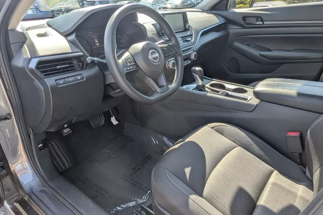 2024 Nissan Altima 2.5 S photo 1