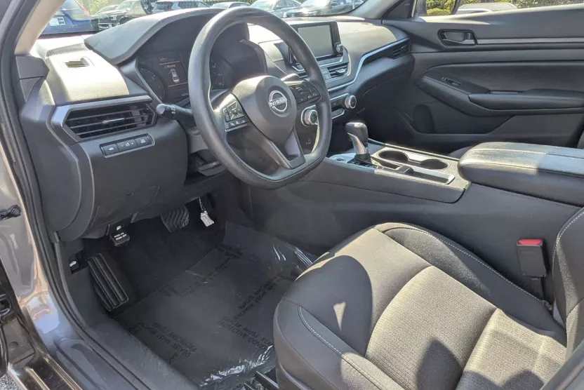 2024 Nissan Altima 2.5 S photo 1