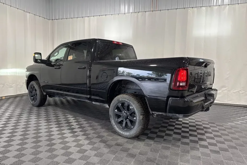 2025 Ram 2500 Big Horn photo 1