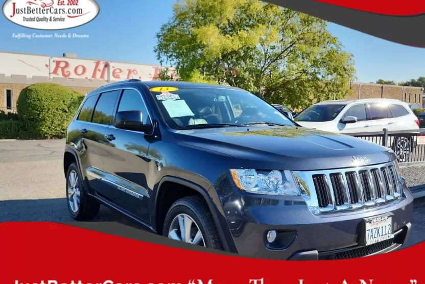 2013 Jeep Grand Cherokee Laredo photo 1