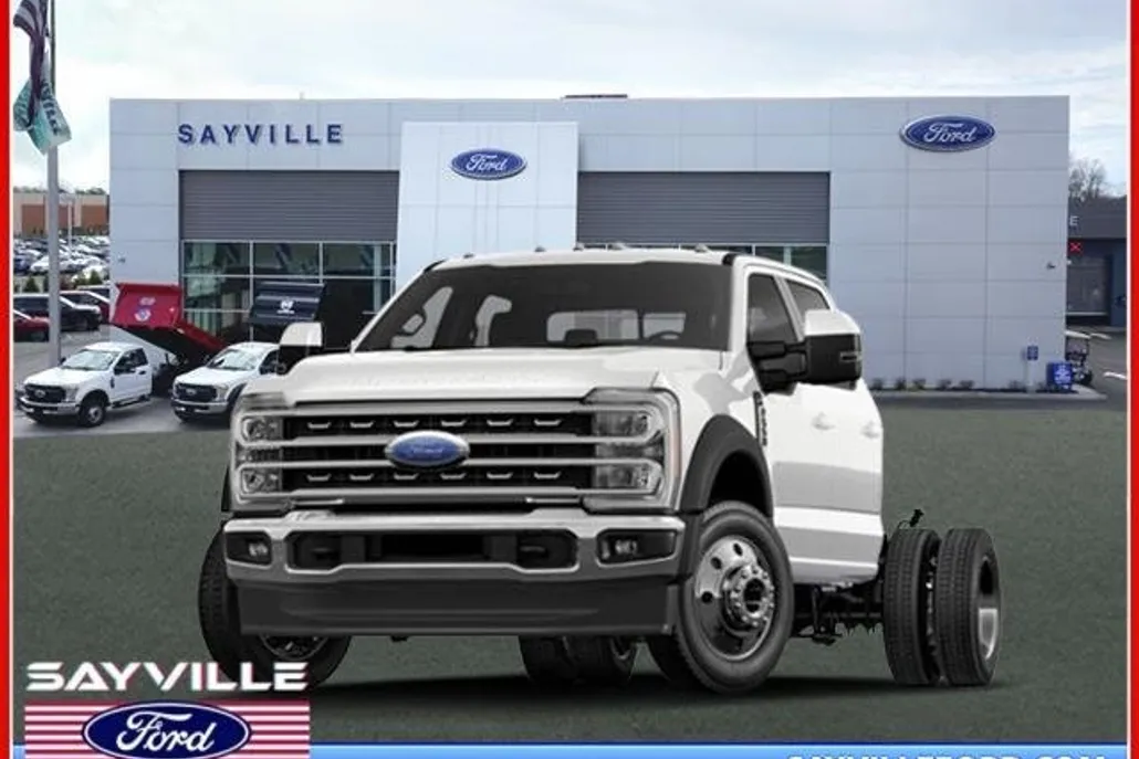2025 Ford F-550 XL photo 1