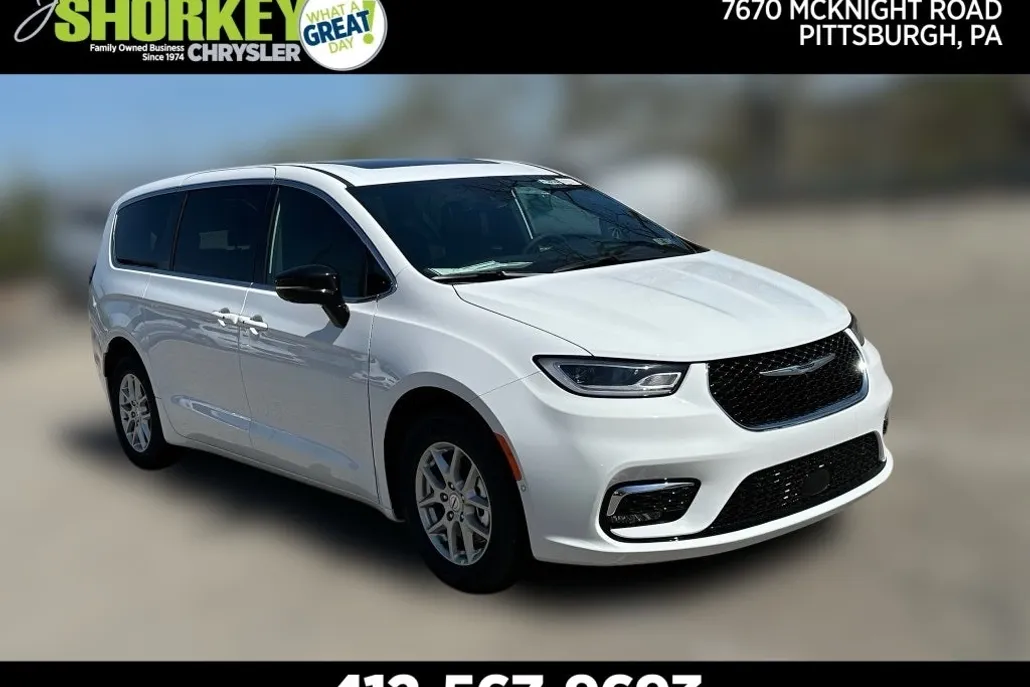 2025 Chrysler Pacifica photo 1
