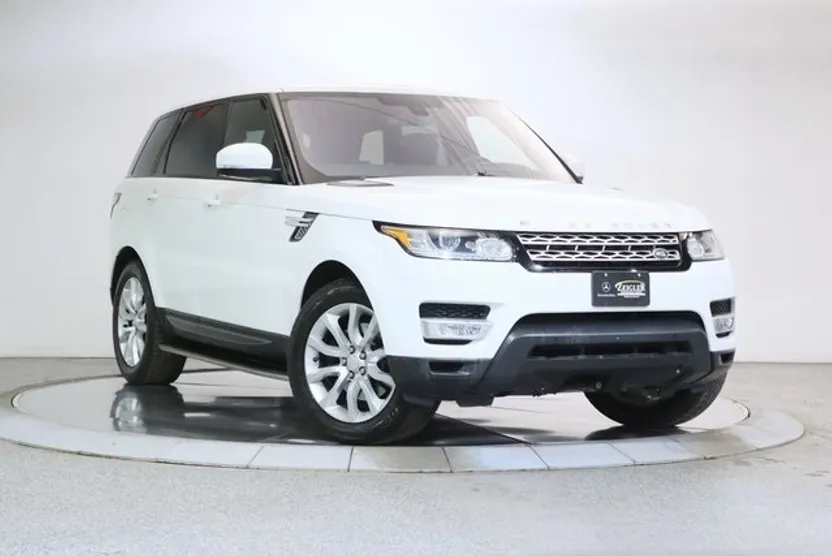 2016 Land Rover Range Rover HSE photo 1