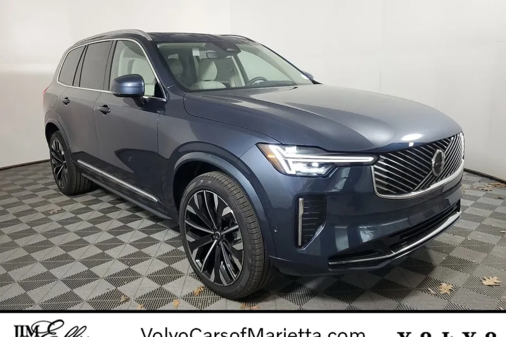 2025 Volvo XC90 photo 1