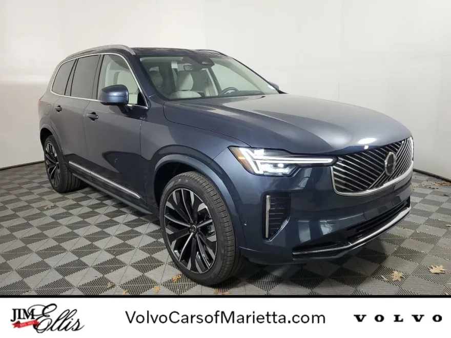 2025 Volvo XC90 photo 1