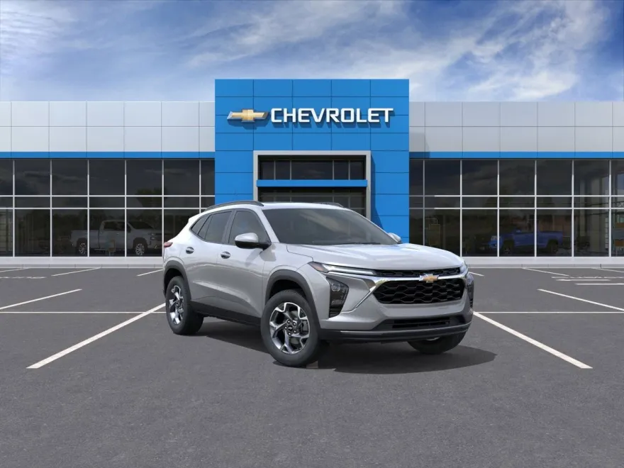 2025 Chevrolet Trax LT photo 1
