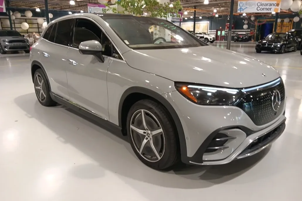2023 Mercedes Benz EQE SUV 350 4MATIC photo 1