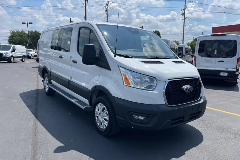 2021 Ford Transit Cargo Van photo 1