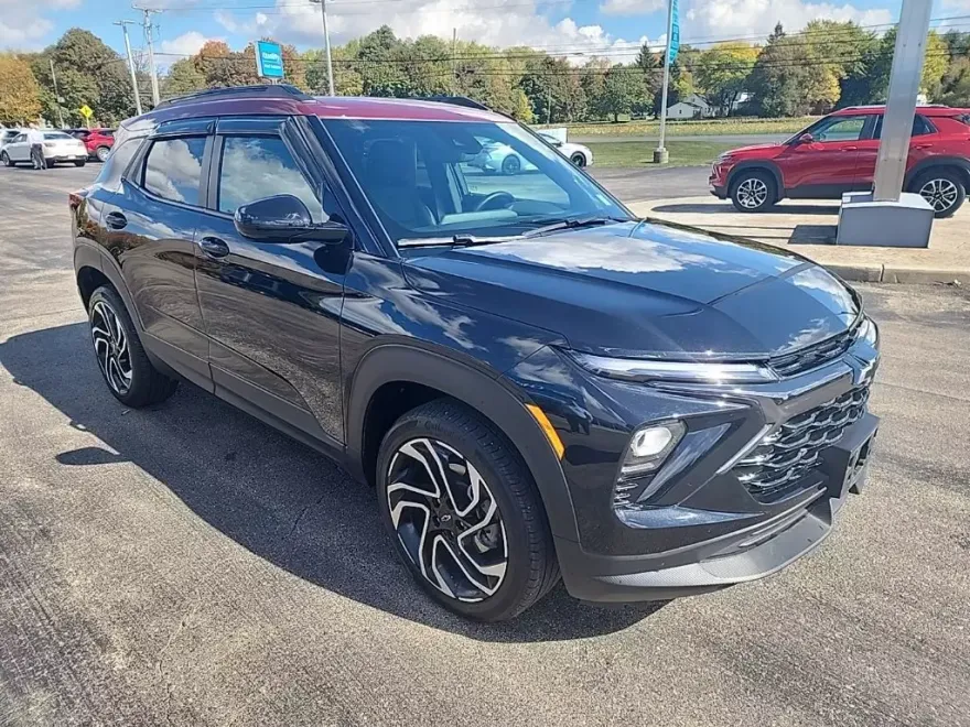 2025 Chevrolet Trailblazer RS photo 1
