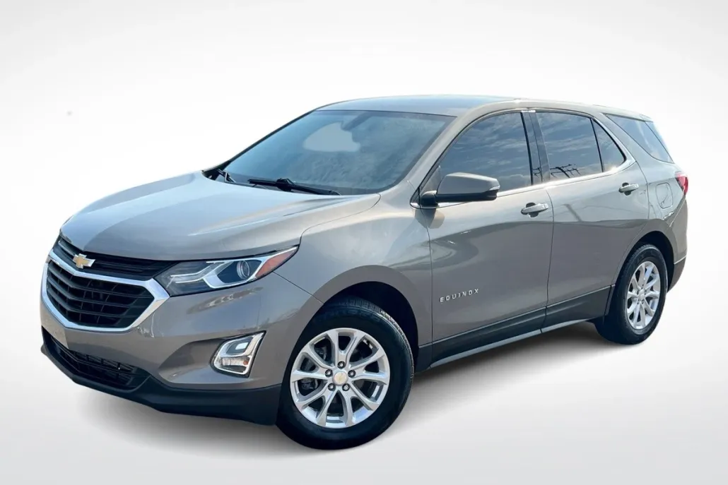 2019 Chevrolet Equinox LT photo 1