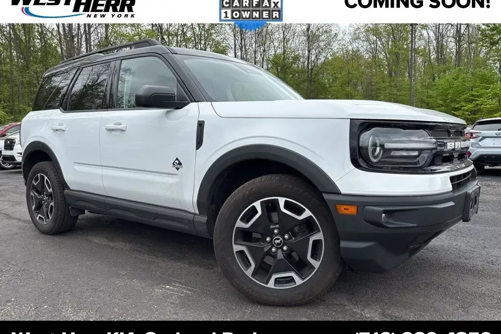 2021 Ford Bronco Sport Outer Banks photo 1