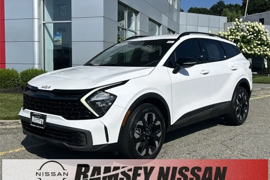 2023 Kia Sportage X-Line photo 1