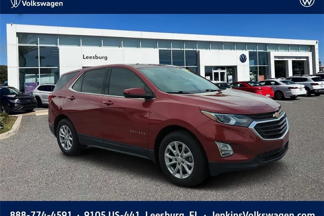 2020 Chevrolet Equinox LT photo 1