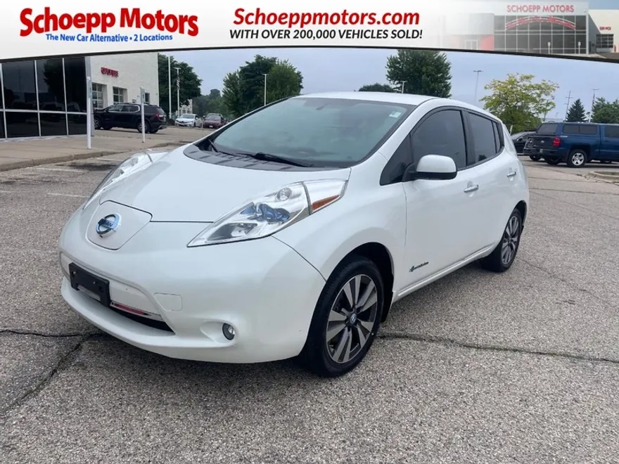 2014 Nissan Leaf SL photo 1