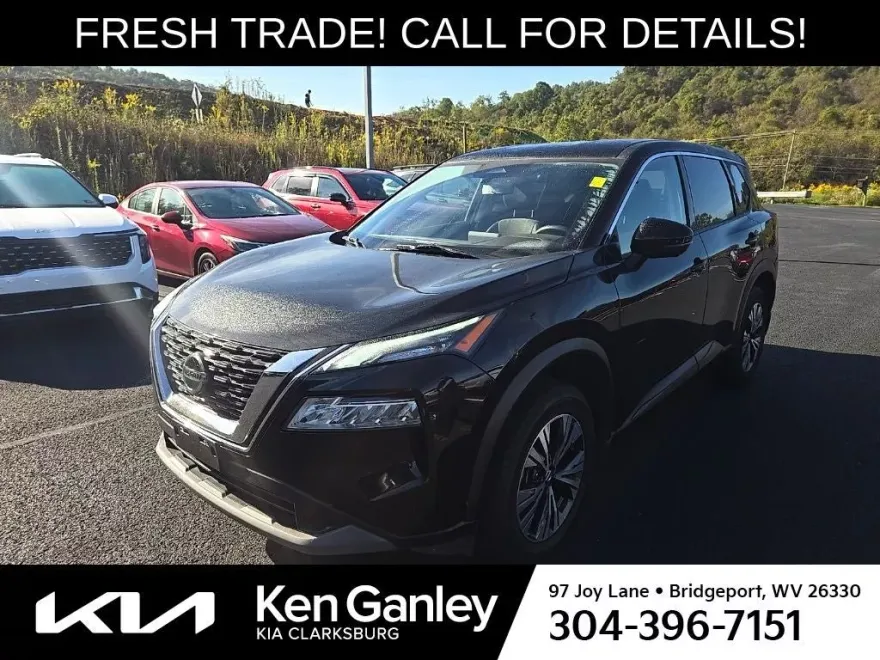 2021 Nissan Rogue SV photo 1