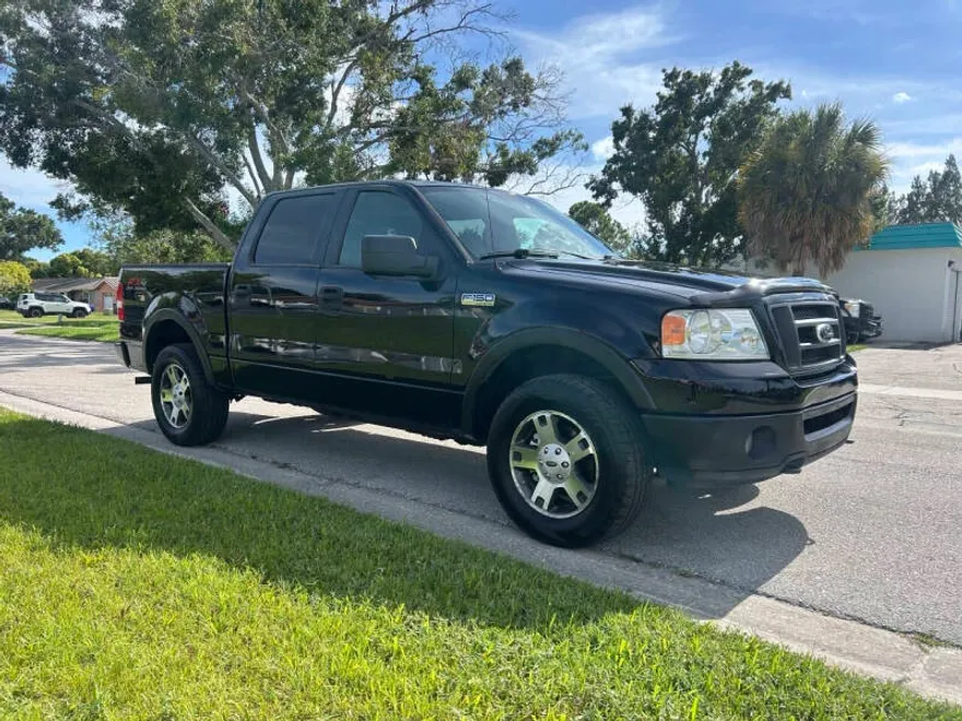 2006 Ford F-150 XLT photo 1